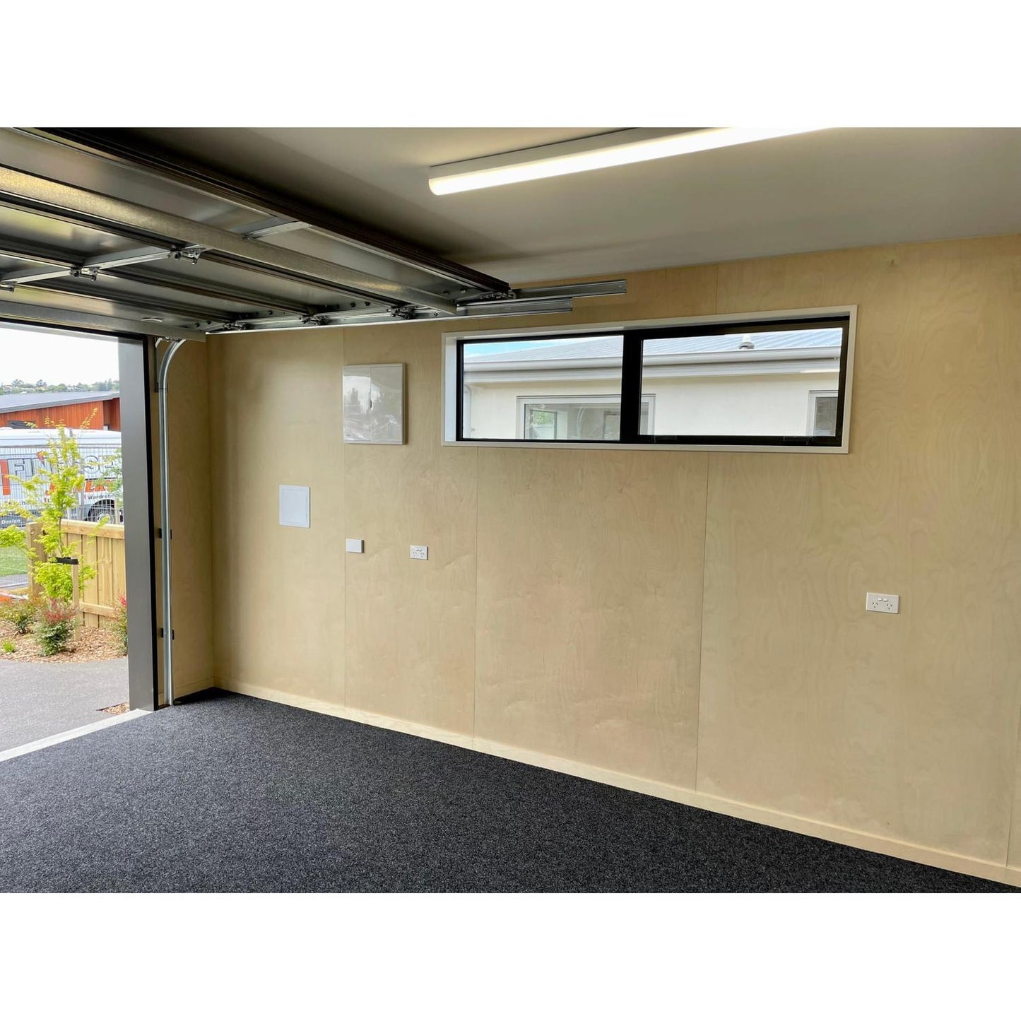 BBI BLONDELINE PLUS PlyBrace Poplar Core Pre-Finished Untreated H: 2400mm, W: 1200mm, T: 9mm