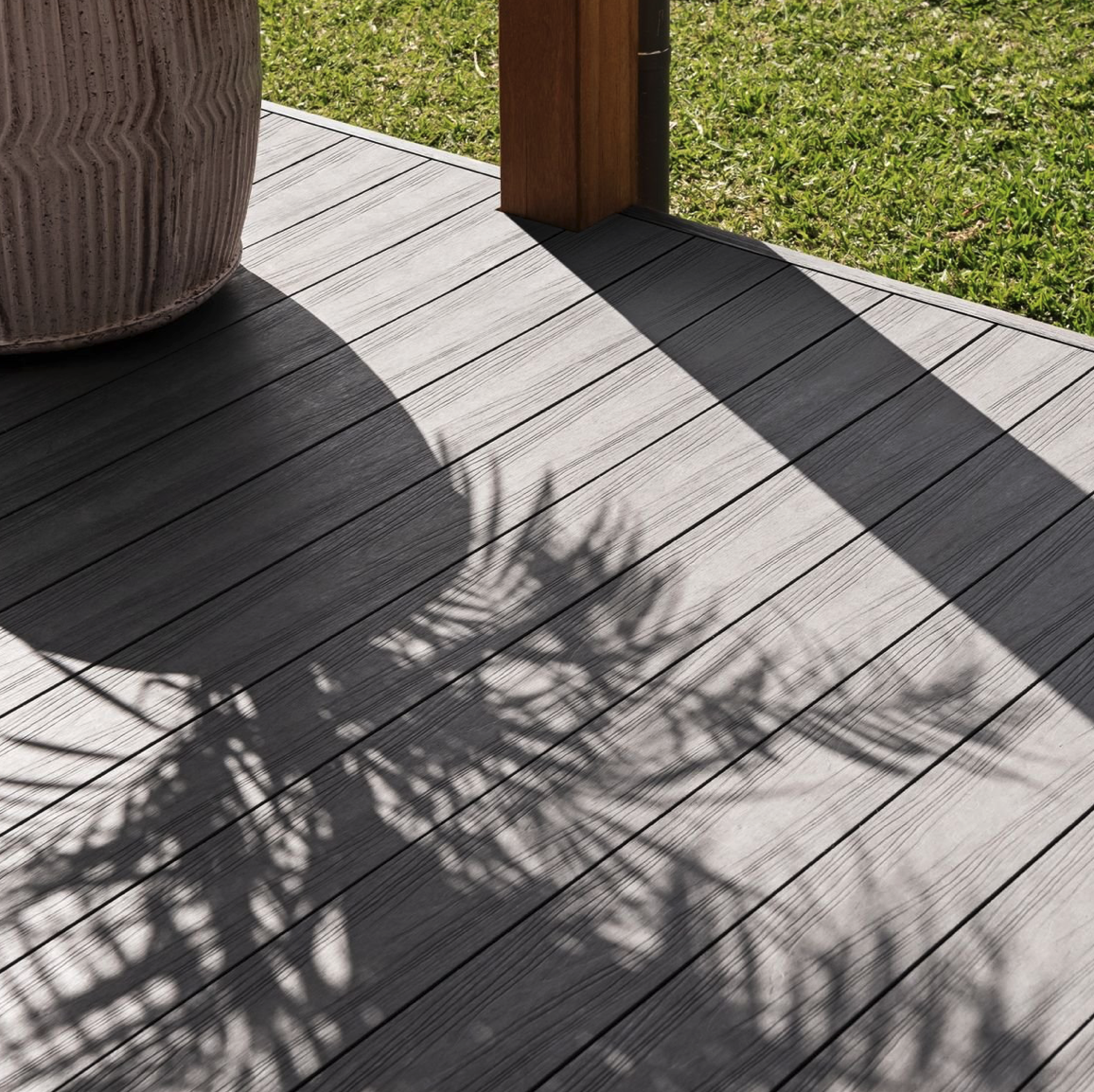 Ekodeck Designer Series 137 x 23mm Alpine Ash / Ironwood Composite Decking – 5.4m Length